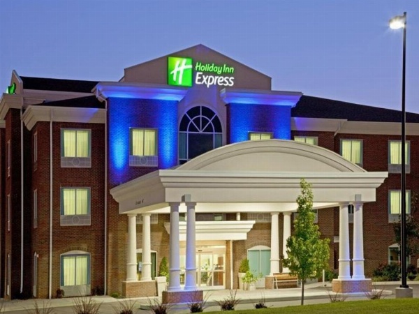 Lexington Inn and Suites image 21