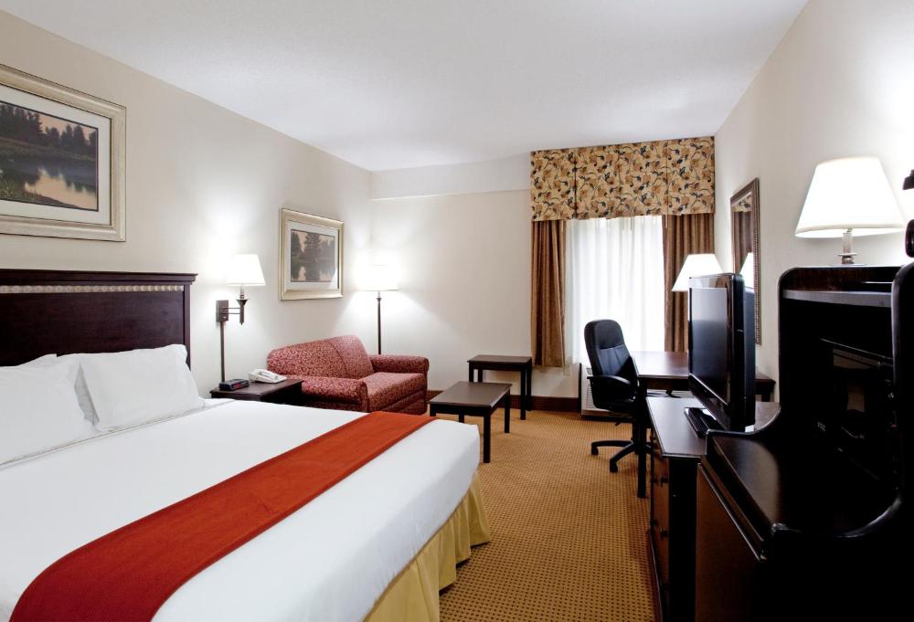 Room image 4